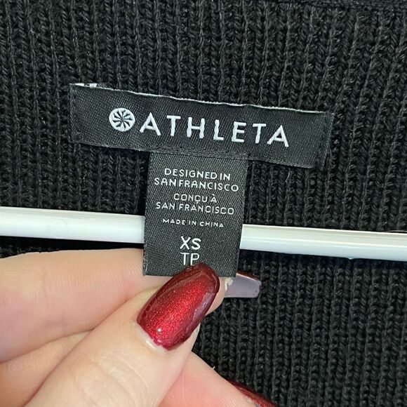 Athleta- Women’s Black Hanover Refined V-Neck Wool Blend Sweater, Size XL - Picture 3 of 16